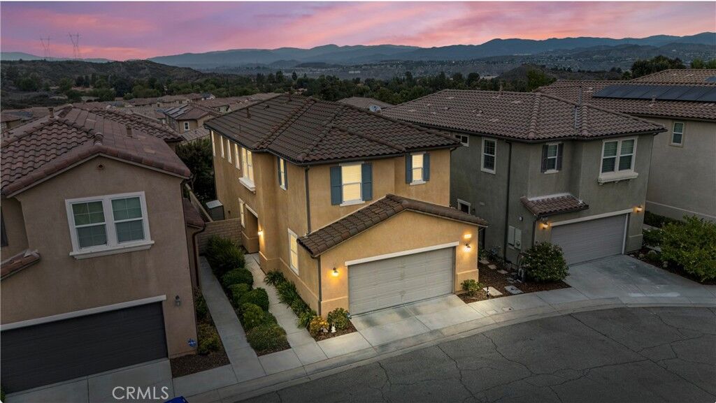 Property Photo:  19837 Via Ott  CA 91321 