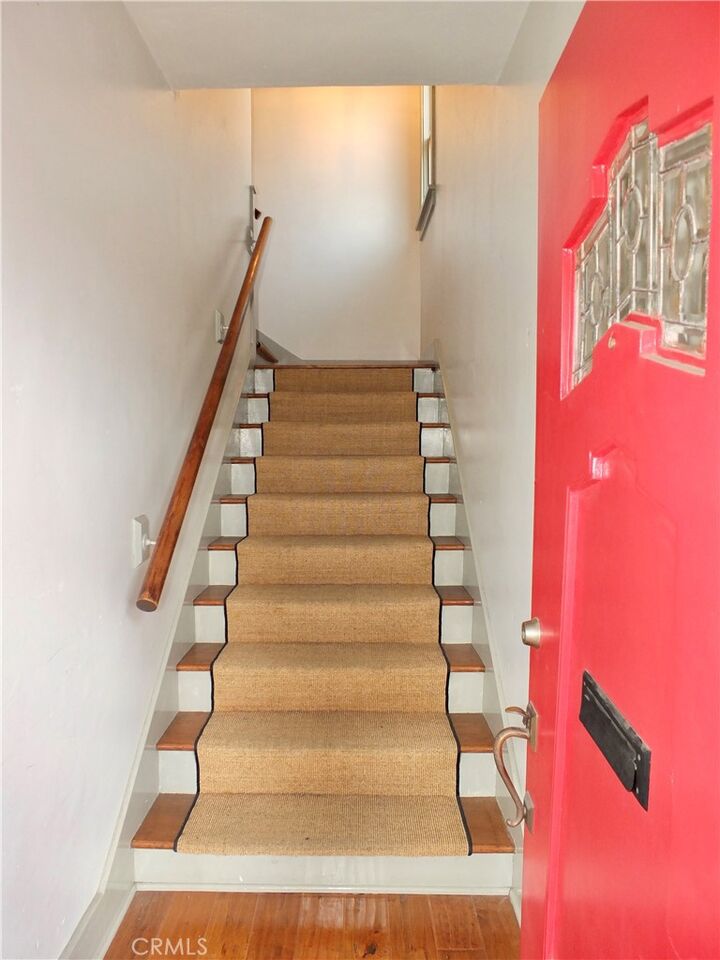 Property Photo:  353 Newport Avenue  CA 90814 