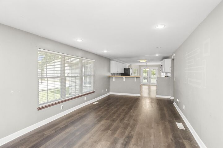 Property Photo:  3833 Saunders Ave  TN 37216 