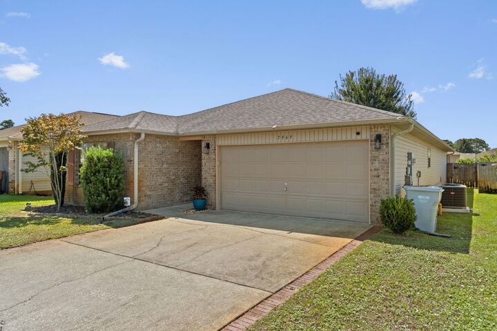 Property Photo:  7969 Promise Creek Road  FL 32566 
