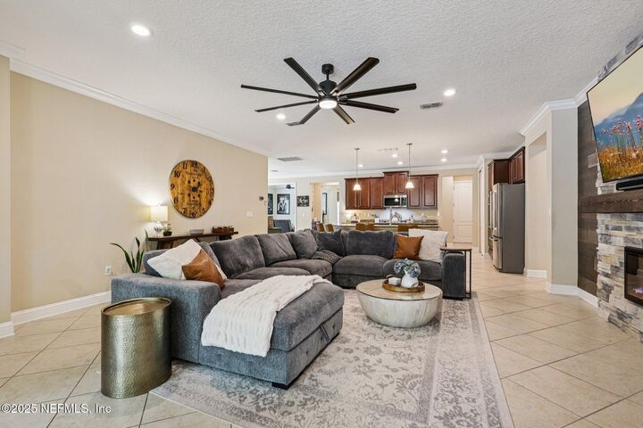 Property Photo:  291 Saint Kitts Loop  FL 32092 