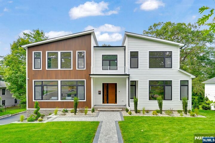 55 Troy Drive  Millburn NJ 07078 photo