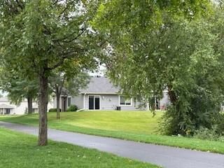 Property Photo:  623 Ford Street E  MN 55057 