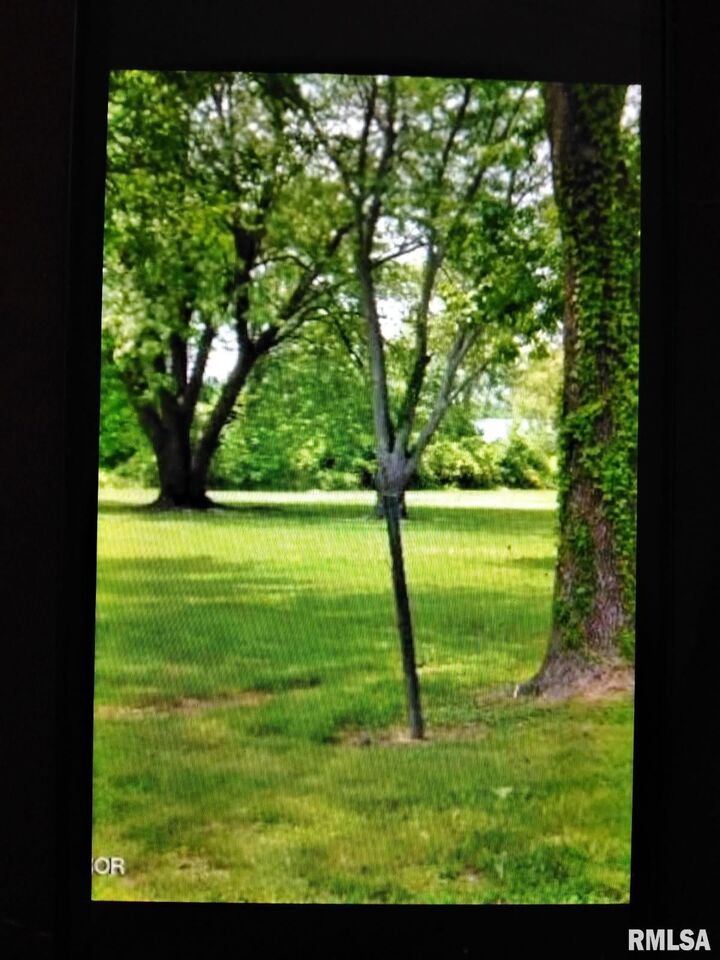 Property Photo: 1604 And 1600 Mahoney Street IL 62930