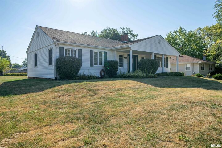 Property Photo:  5110 N Martha Street  IL 61614 