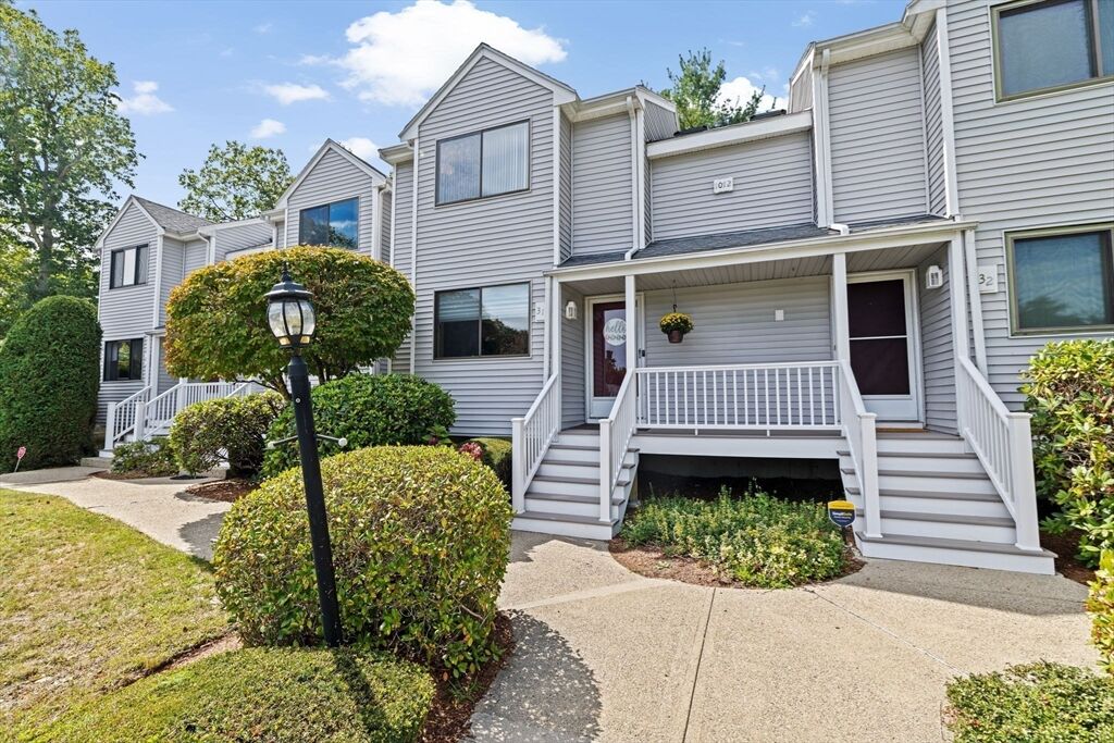 Property Photo:  1012 Pleasant St 31  MA 02189 