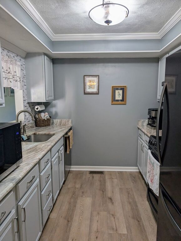 Property Photo:  24 Charles St 10  MA 01516 