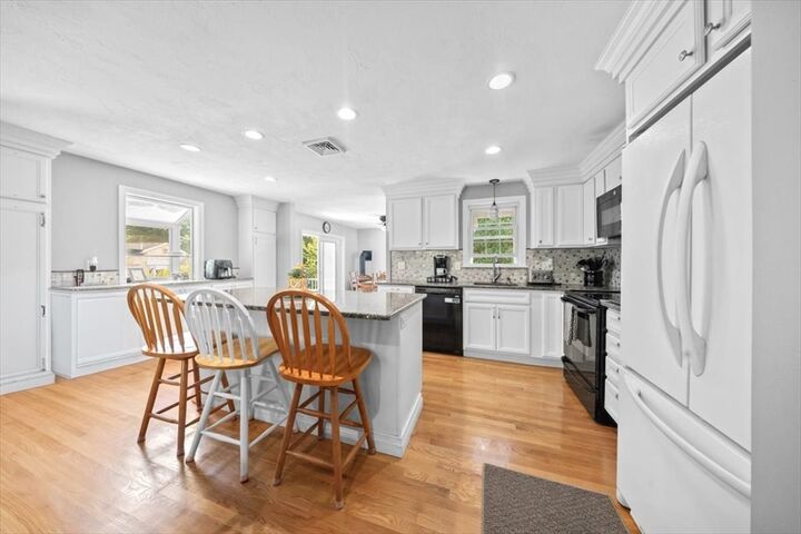 Property Photo:  30 College Pond  MA 02360 