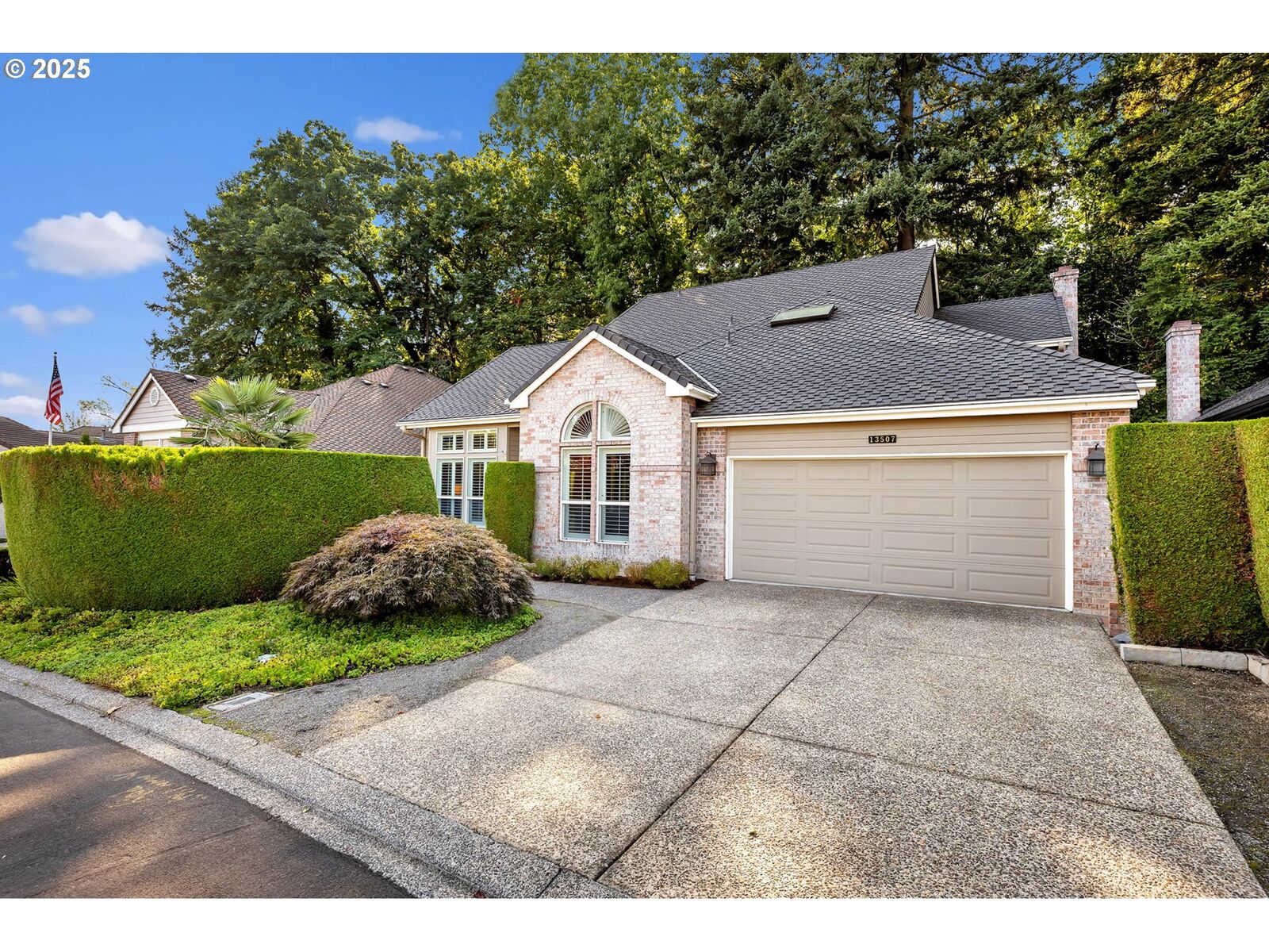 Property Photo:  13507 SE 37th St  WA 98683 