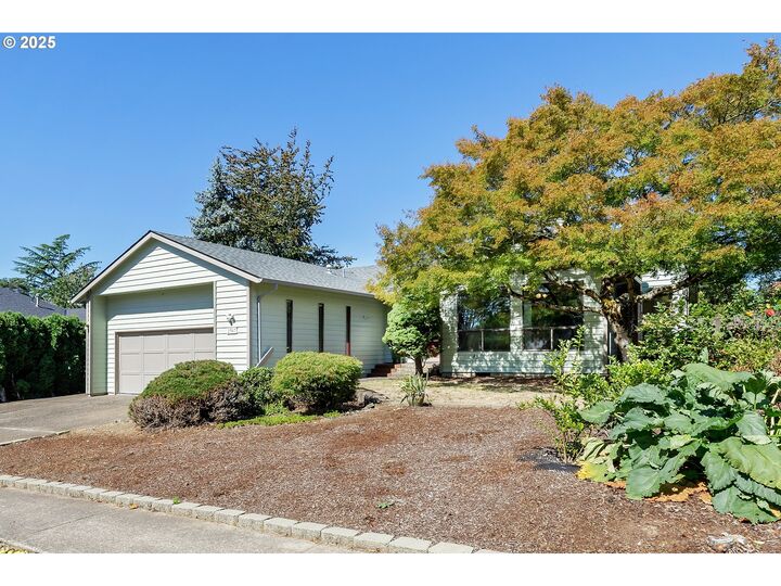 2307 SW 24th St  Gresham OR 97080 photo