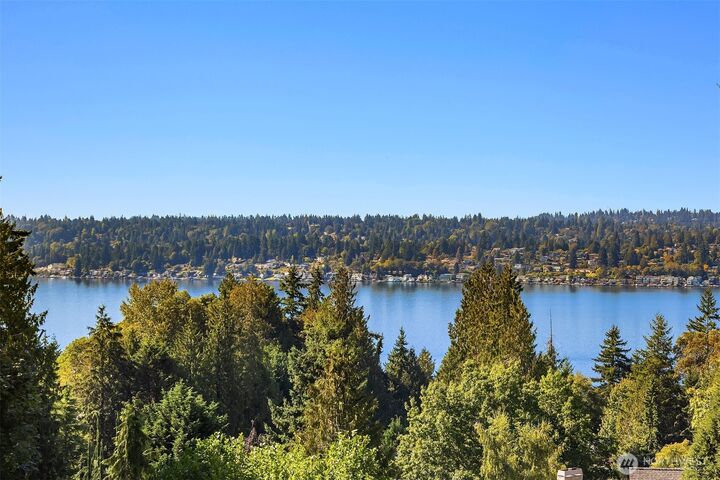 Property Photo:  6447 NE 129th Place  WA 98034 