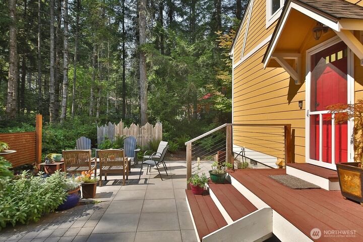 Property Photo:  2781  Parkwood Drive  WA 98260 