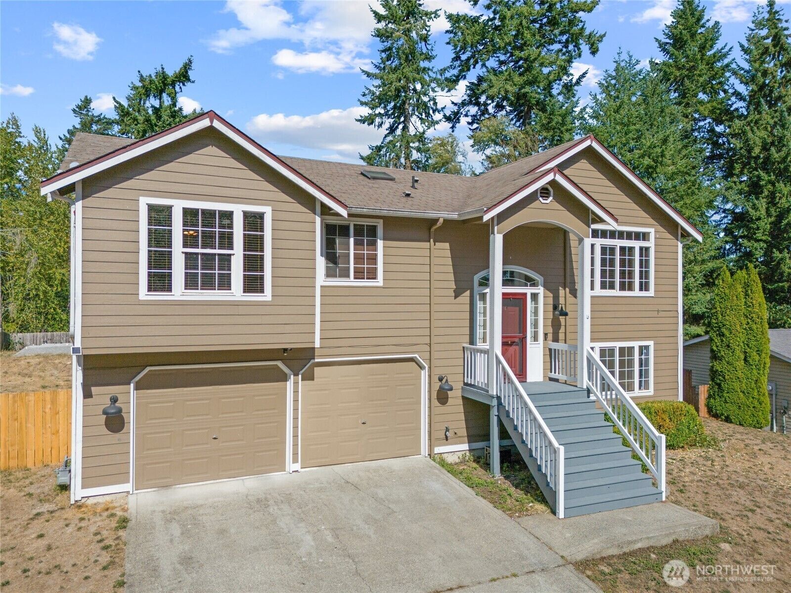 Property Photo: 7085 SE Legrand Street WA 98366