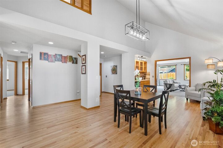Property Photo: 5901 153rd Place SE WA 98296