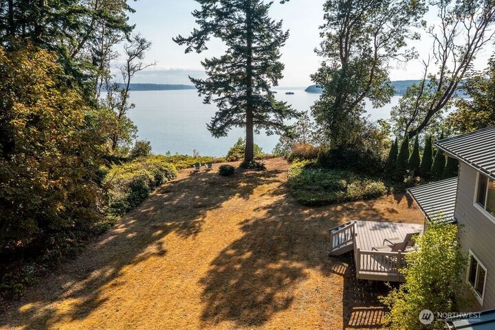 Property Photo: 26 G Sound Place WA 98206
