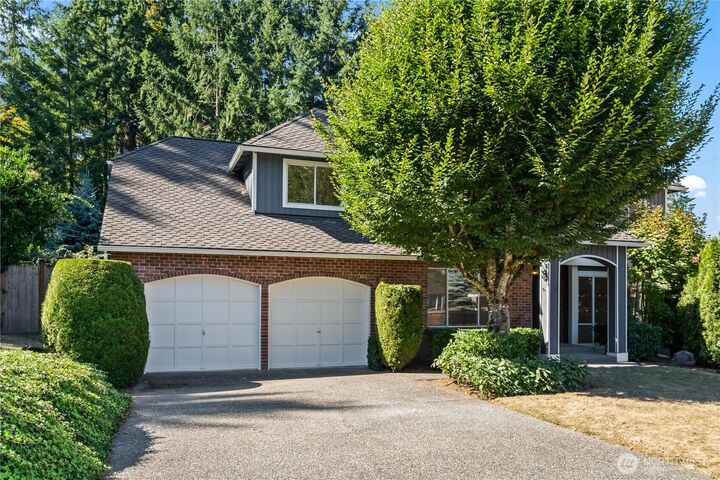 Property Photo: 4109 238th Court SE WA 98029