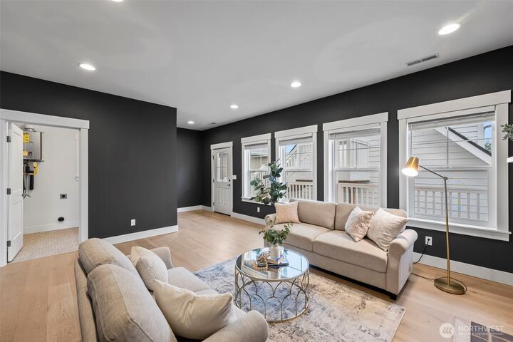 Property Photo:  60 E Compass Lane A98524  WA 98524 