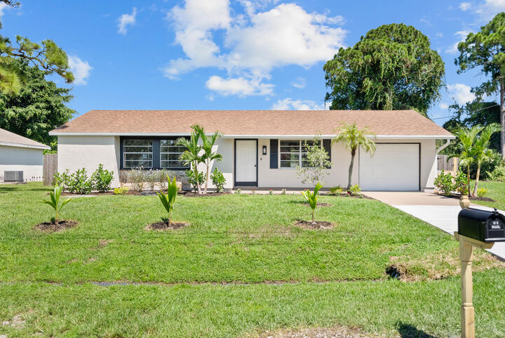 213 SW Chapman Avenue  Port Saint Lucie FL 34984 photo