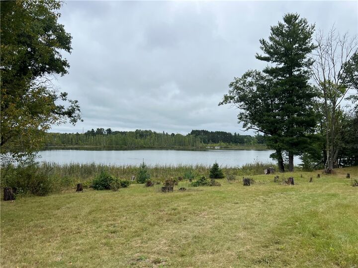 Property Photo:  