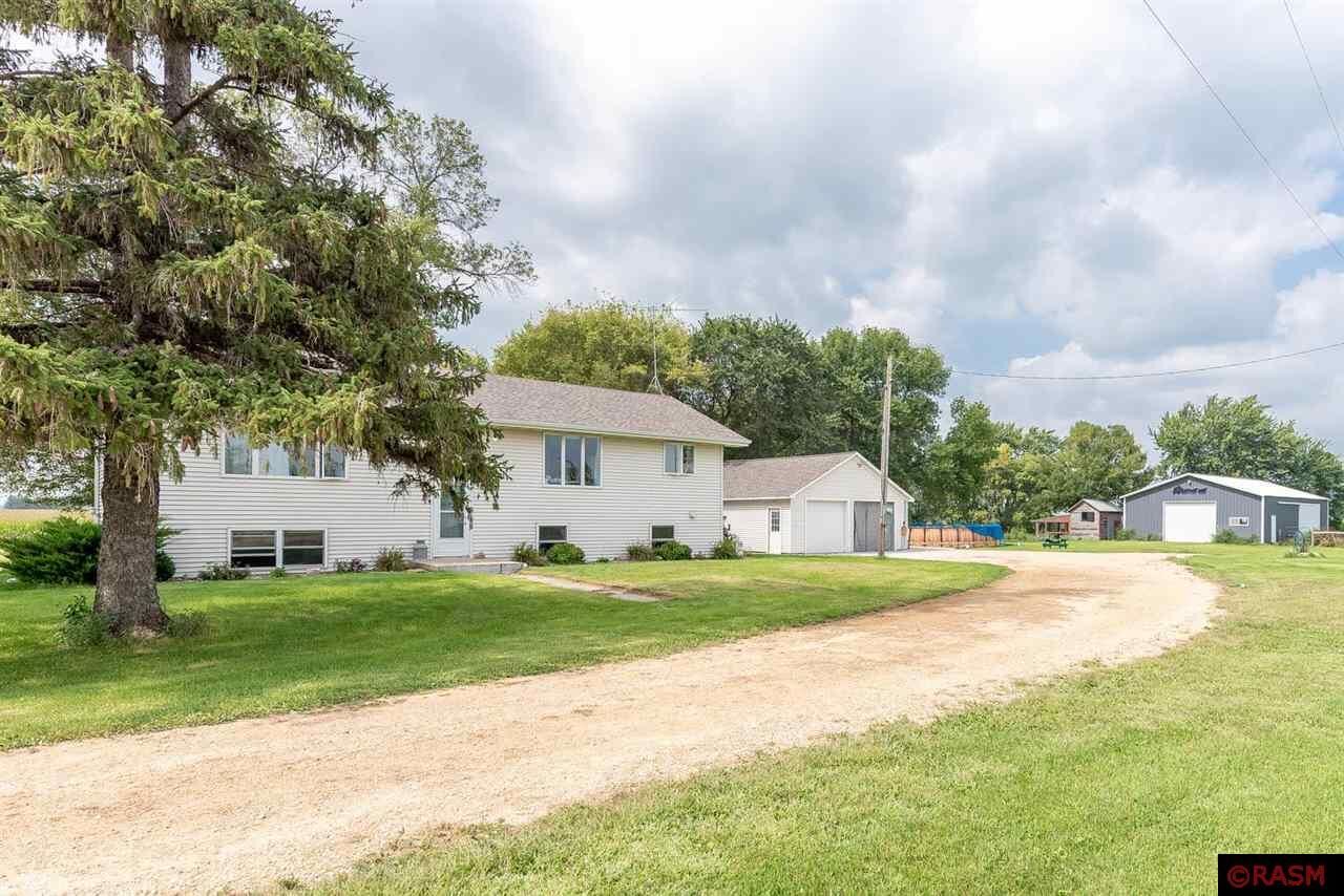 Property Photo: 37658 410th Street MN 56082