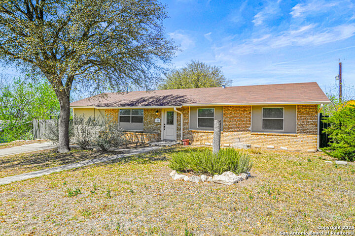Property Photo:  111 Lake Valley  TX 78227 