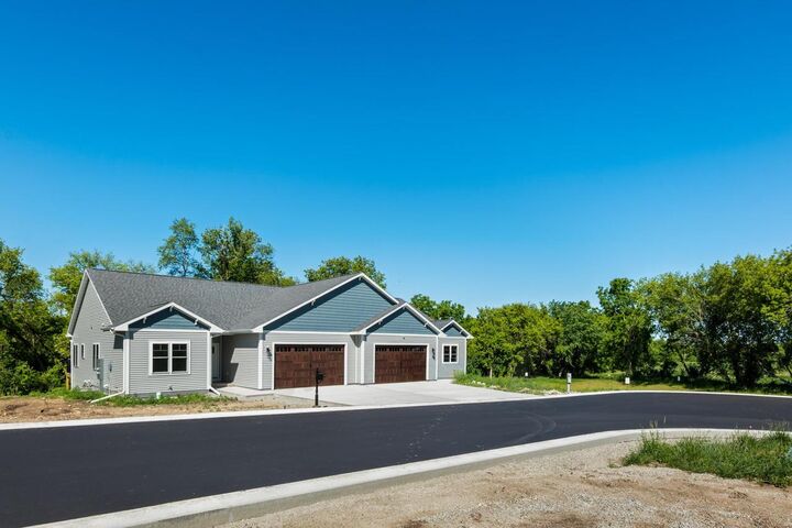 Property Photo:  754 Kensington Drive  WI 54971 