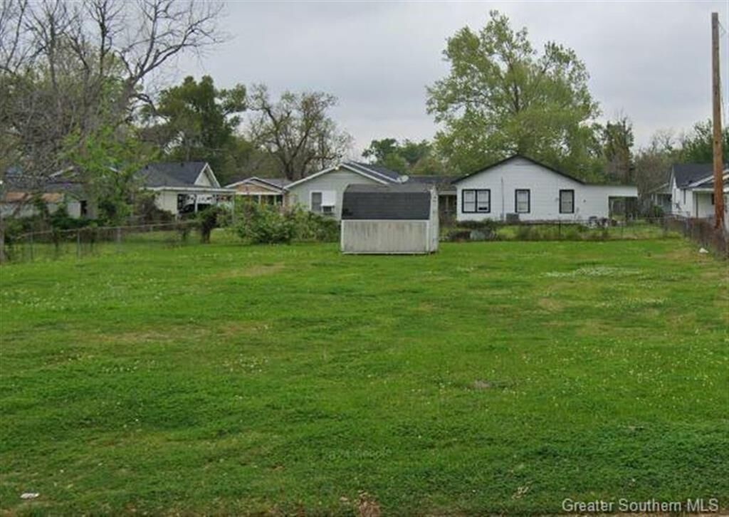 Property Photo: 921 Alamo Street LA 70601