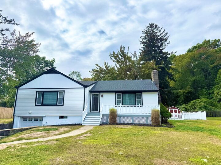 1225 Cutspring Road  Stratford CT 06614 photo