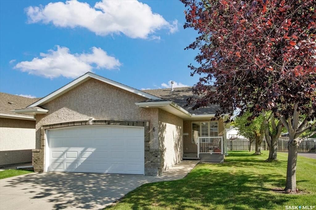 Property Photo:  6 Crystal Villa  SK S0K 0A1 