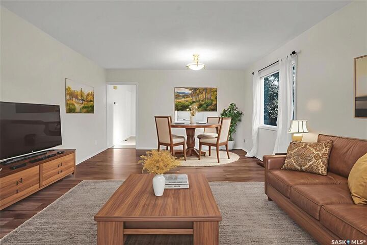 520 8th Street E  Saskatoon SK S7H 0P8 photo