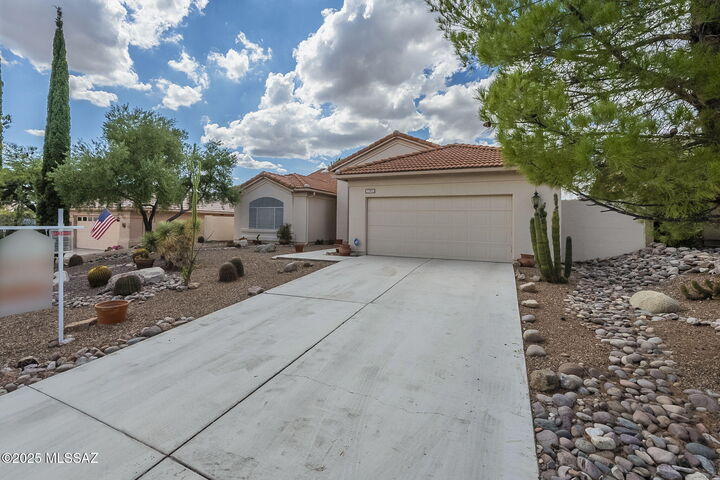 37096 S Canyon View Drive  Tucson AZ 85739 photo