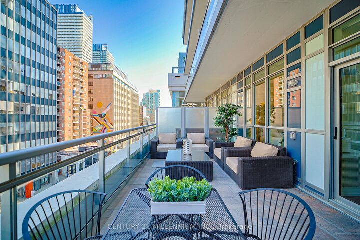 89 Dunfield Avenue 405  Toronto ON M4S 0A4 photo