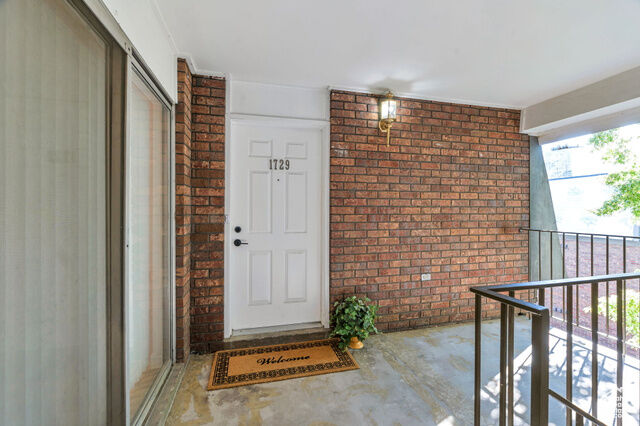 Property Photo: 1729 N Willowbrook Dr Bldg 5 UT 84604