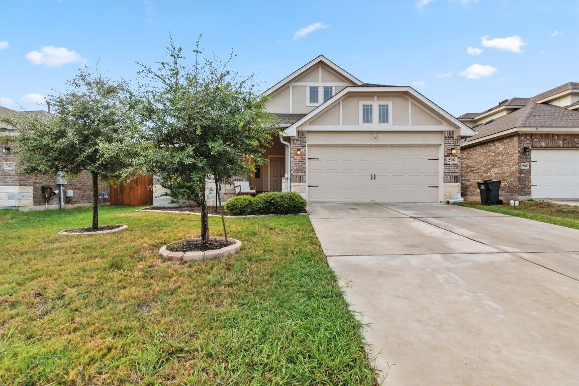 Property Photo: 296 Spinnaker Loop TX 78640