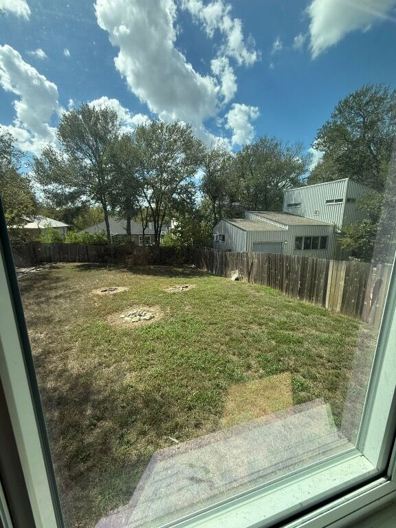 1300 Delano Street  Austin TX 78721 photo