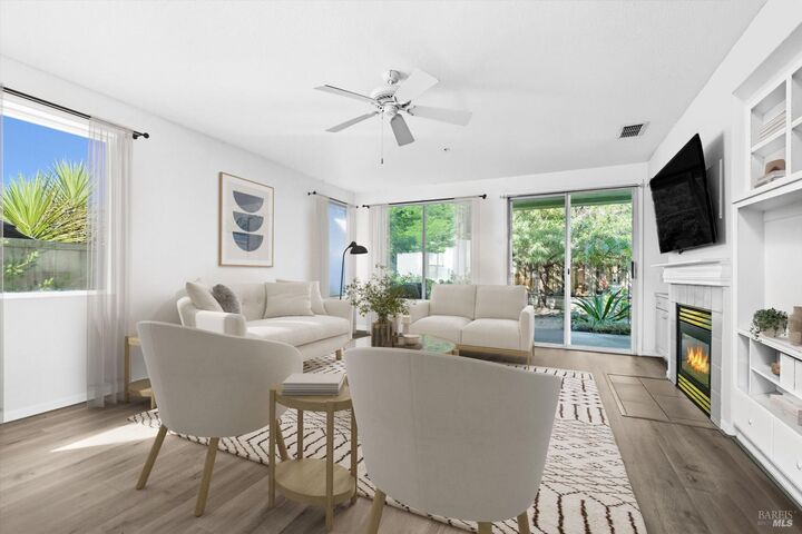 Property Photo: 124 Wisteria Circle CA 95425