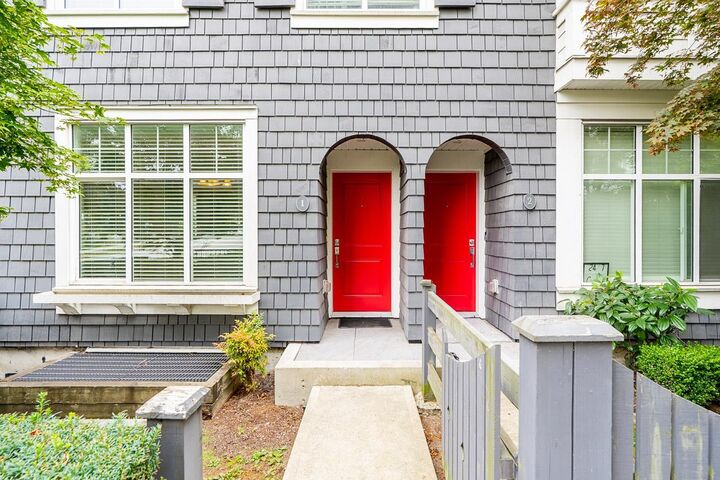 Property Photo: 13636 81A Avenue 1 BC V3W 1H9