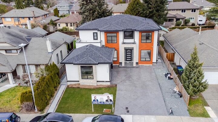 Property Photo:  14963 20 Avenue  BC V4A 8E9