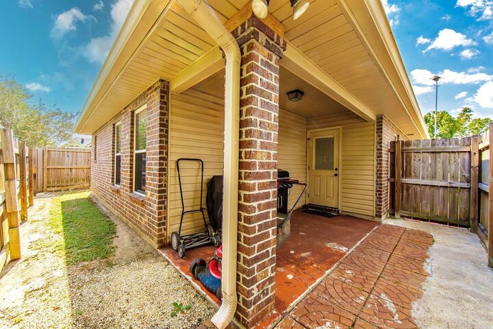 Property Photo:  123 Sea Blue Lane  LA 70359 