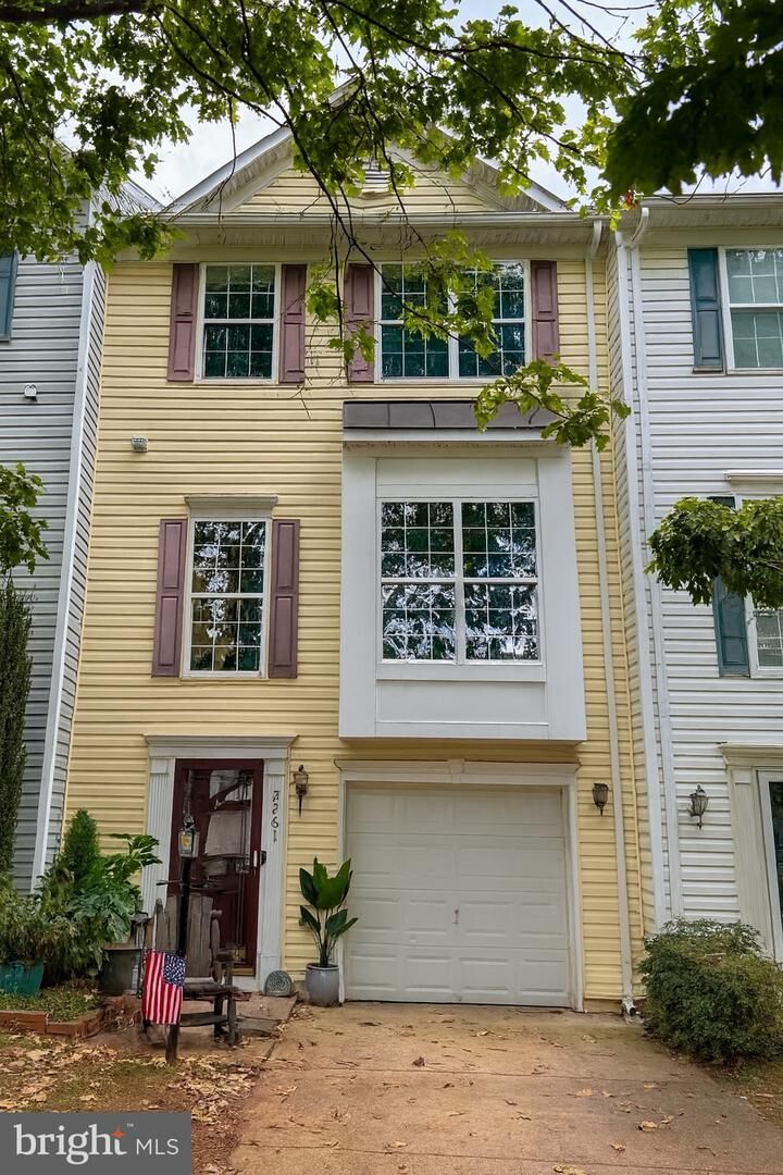 Property Photo: 2261 Forsythia Drive VA 22701