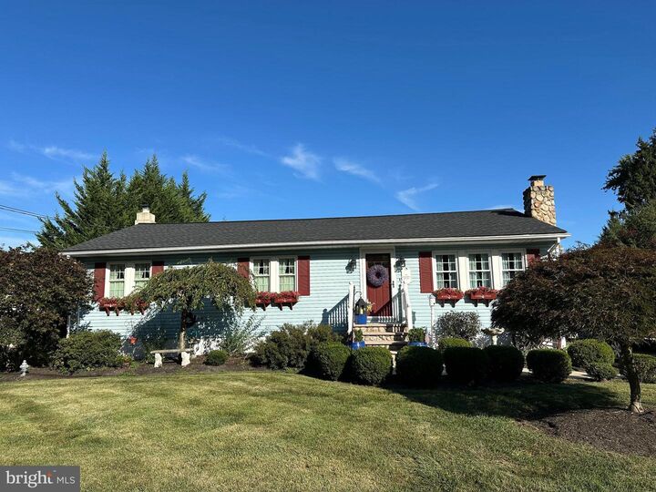66 Rutgers Avenue  Hamilton NJ 08619 photo