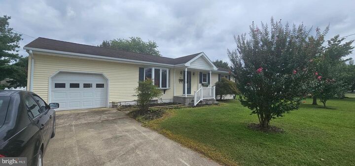 Property Photo:  803 N Washington Street  DE 19963 