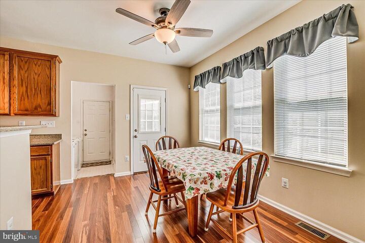Property Photo:  20 Stonehedge Drive  NJ 08520 