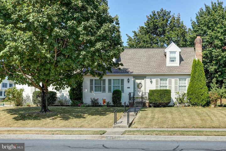 Property Photo:  419 Clemens Drive  PA 17019 
