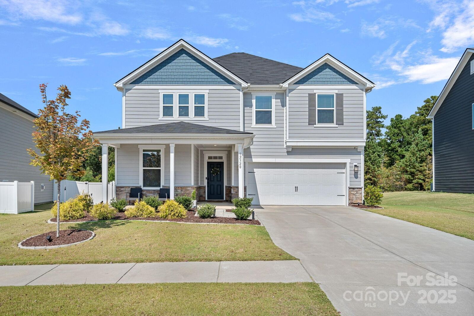 Property Photo: 12320 Rowan Hill Drive NC 28078
