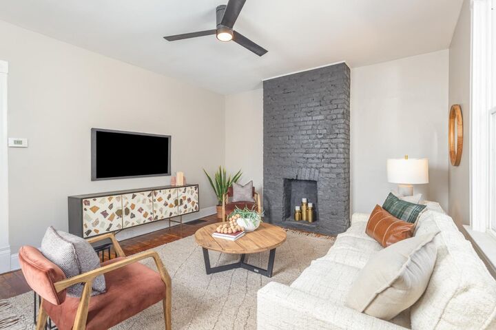 Property Photo: 1841 Mills Avenue OH 45212