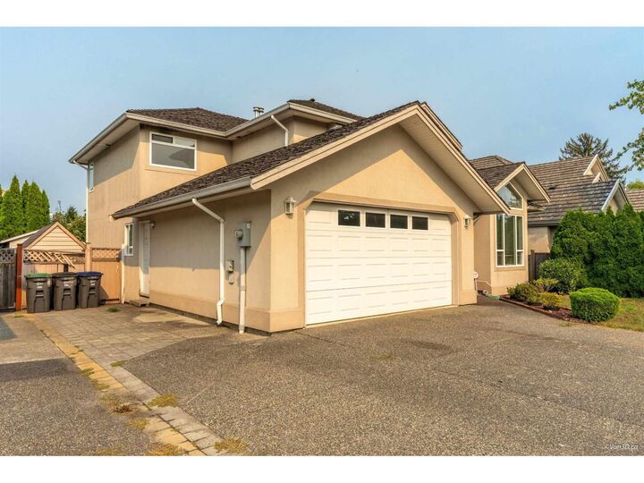 Property Photo: 16543 108 Avenue BC V4N 1N6