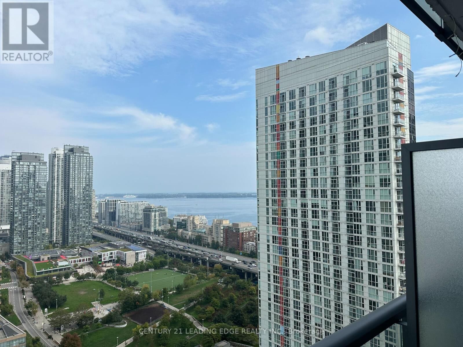 Property Photo: 170 Fort York Boulevard 2705 ON M5V 0E6