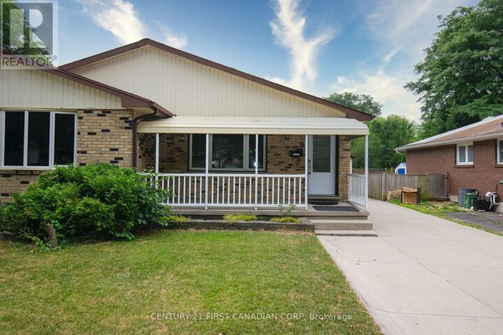 Property Photo:  9 Tilipe Road  ON N5Z 2X3 