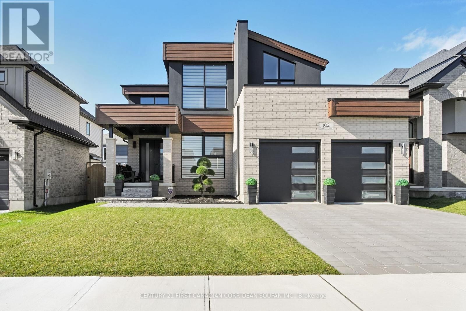 Photo de la propriété:  102 Daventry Way  ON N0L 1R0 